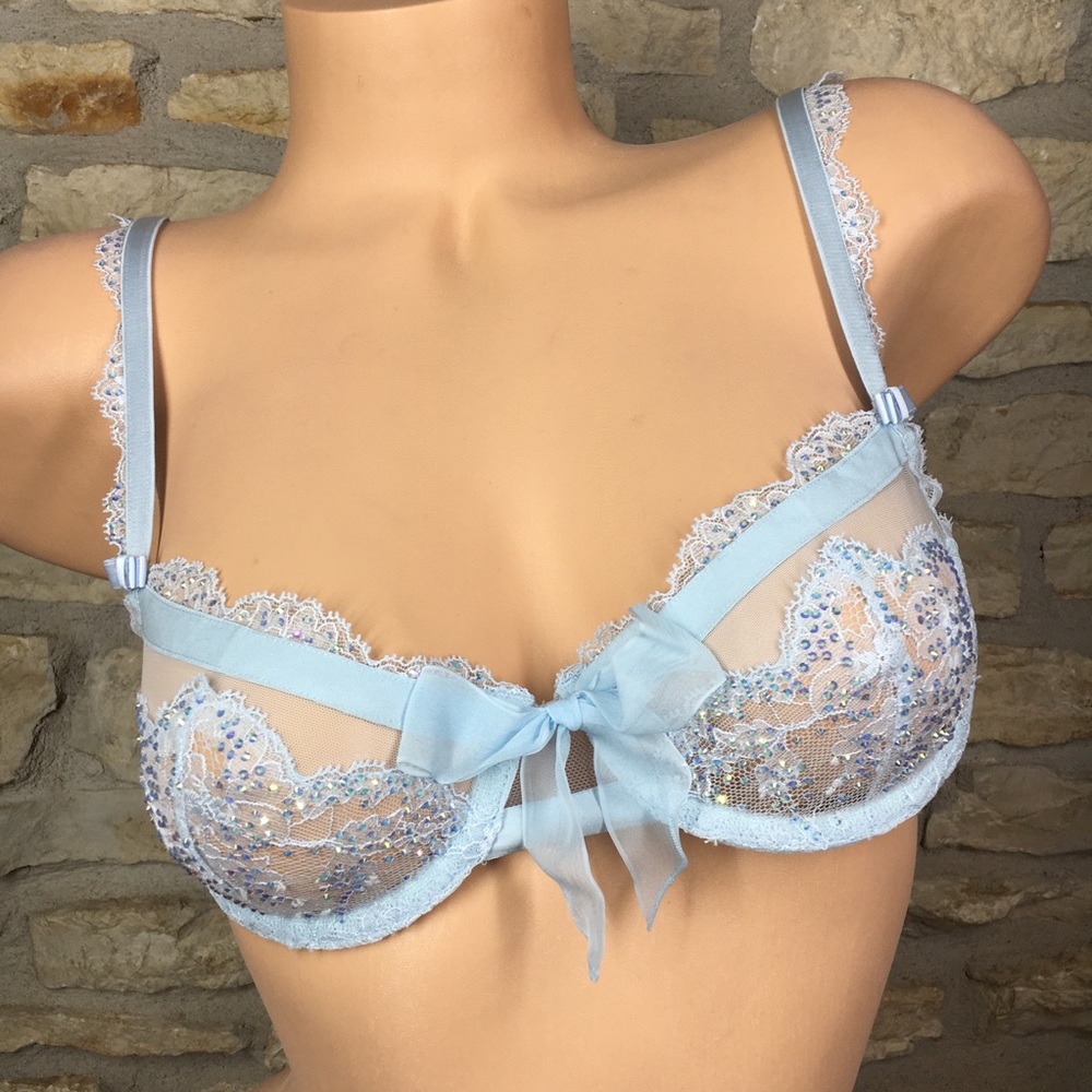 34B Victoria's Secret Designer Collection Bra Blue